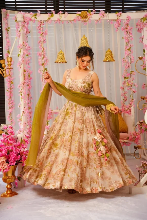 PASTEL ROSE HEAVY LEHENGA SET - Image 4