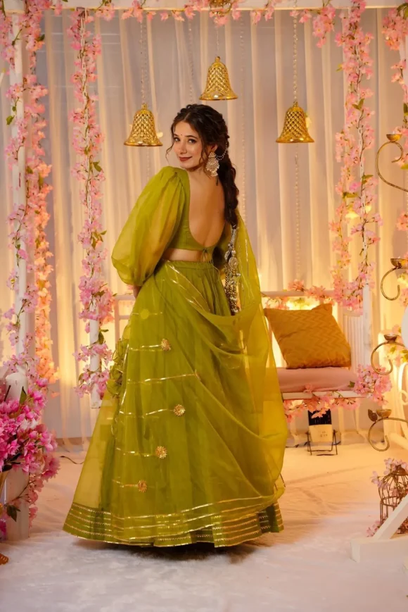 GREEN AMETHYST ELEGANCE LEHENGA SET - Image 2