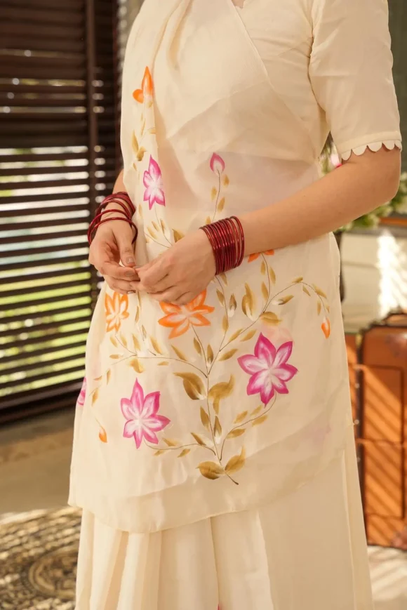 Anuradha Handpainted Saree - Image 2