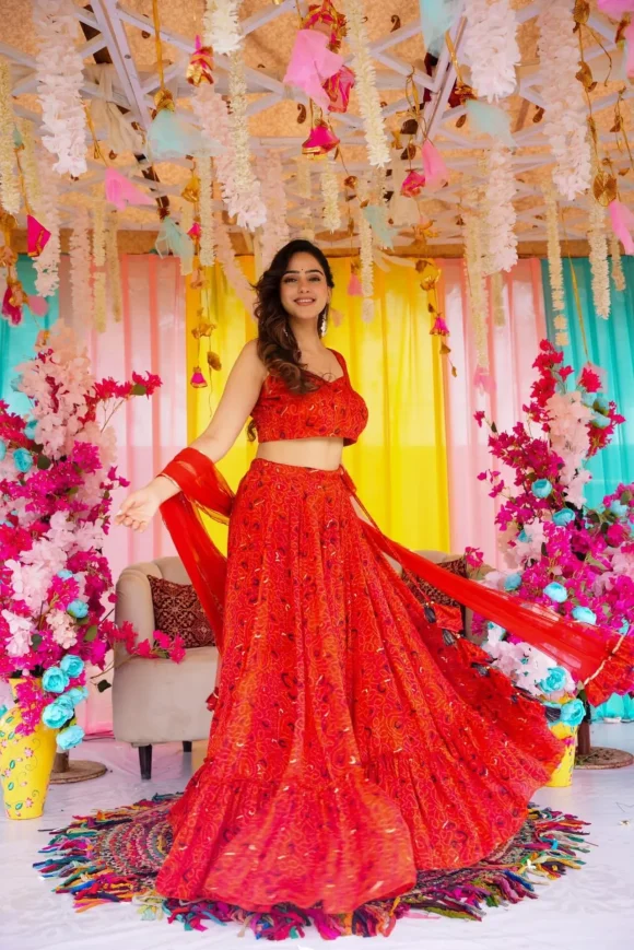 BANDHANI GRACE CHINON LEHENGA SET - Image 4