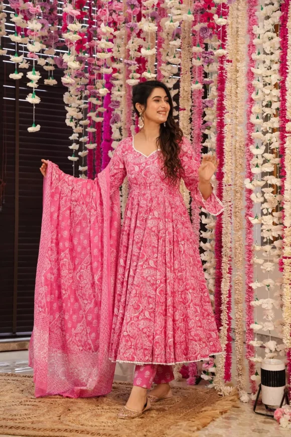 Naira pink cotton suit set - Image 6