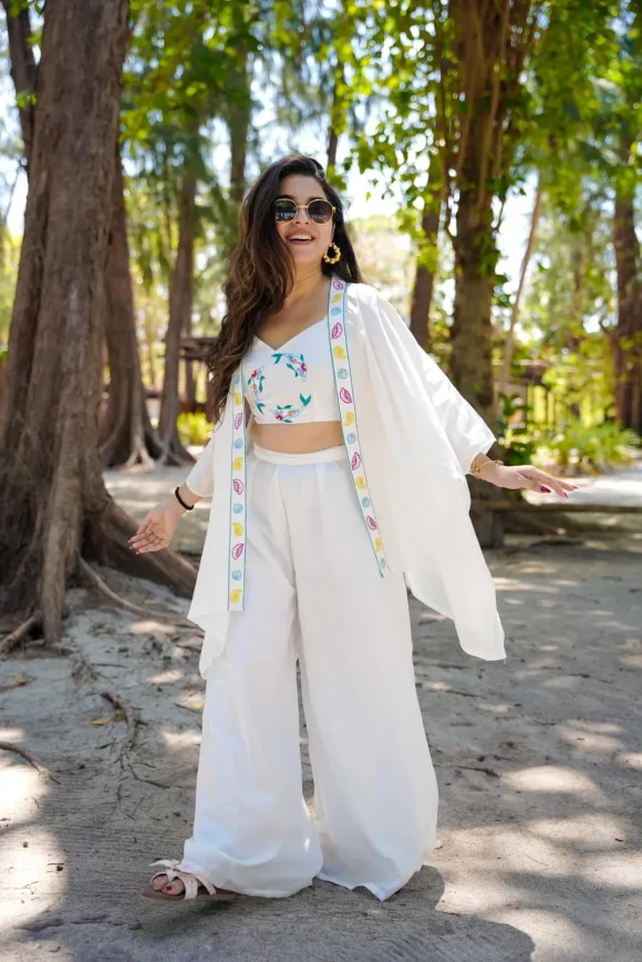 Joie-martine white co-Ord set - Image 3