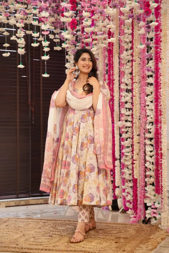 Aruna Cotton Suit Set