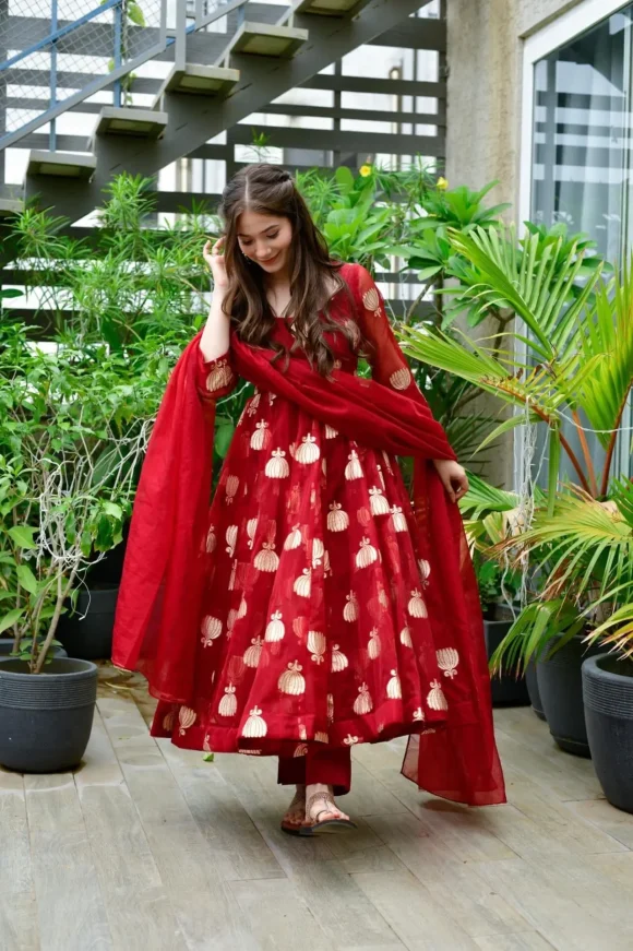 Haafiza maroon organza suit set