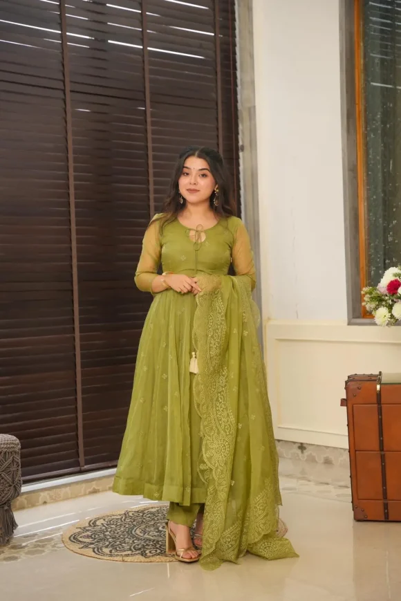 Mochi green organza suit set