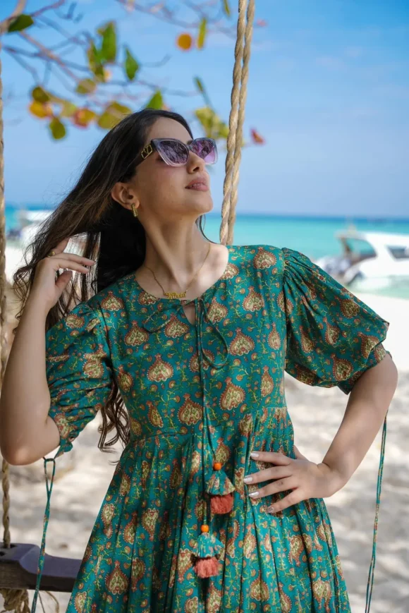Evergreen Emerald Dress - Image 3