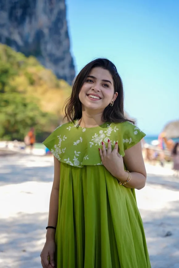 Halcyon green crepe dress - Image 3