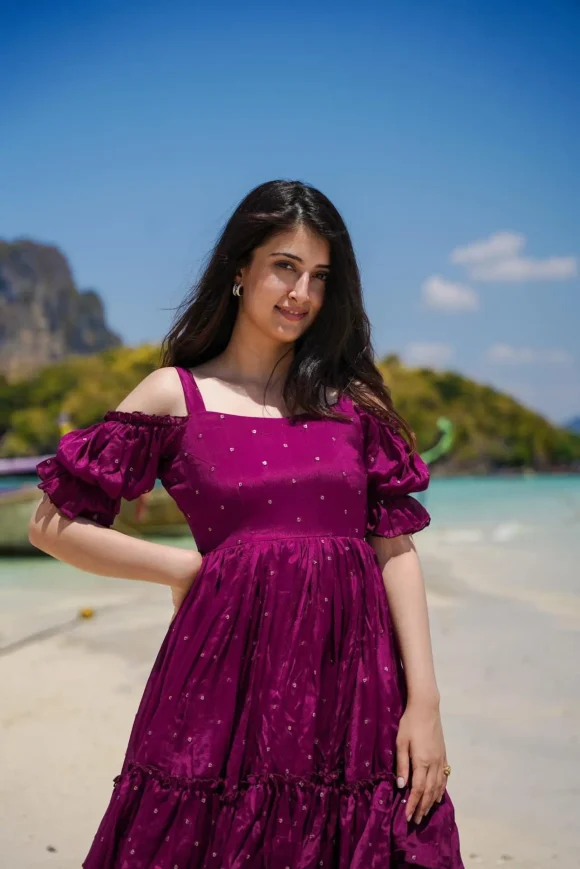 Vera alluring chinon dress - Image 3