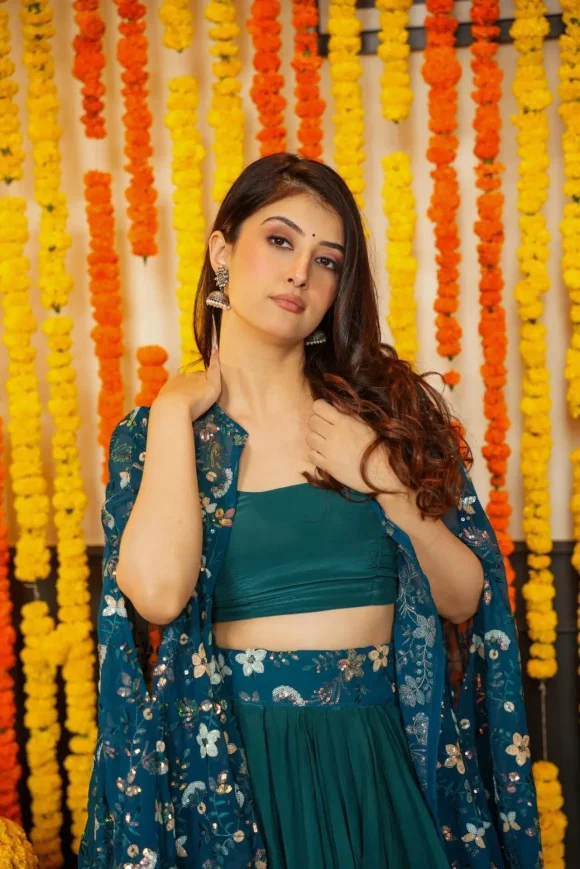 Melody green croptop-shrug set - Image 3