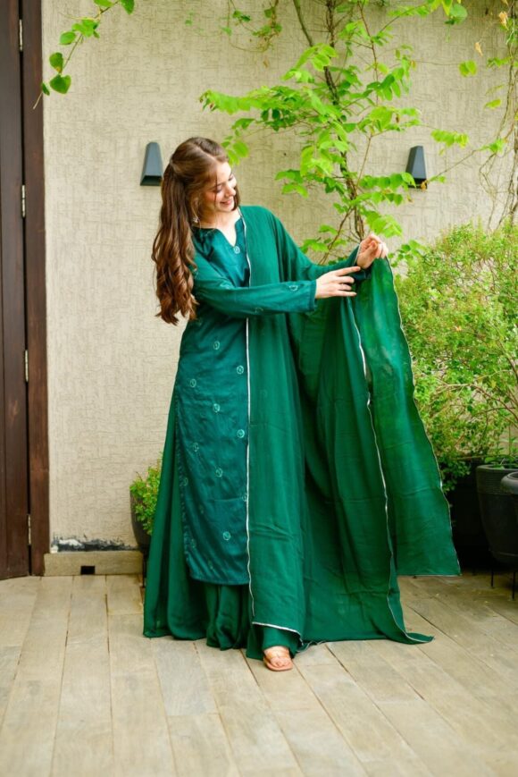 MAJESTY GREEN CHINON PALAZZO SET - Image 3
