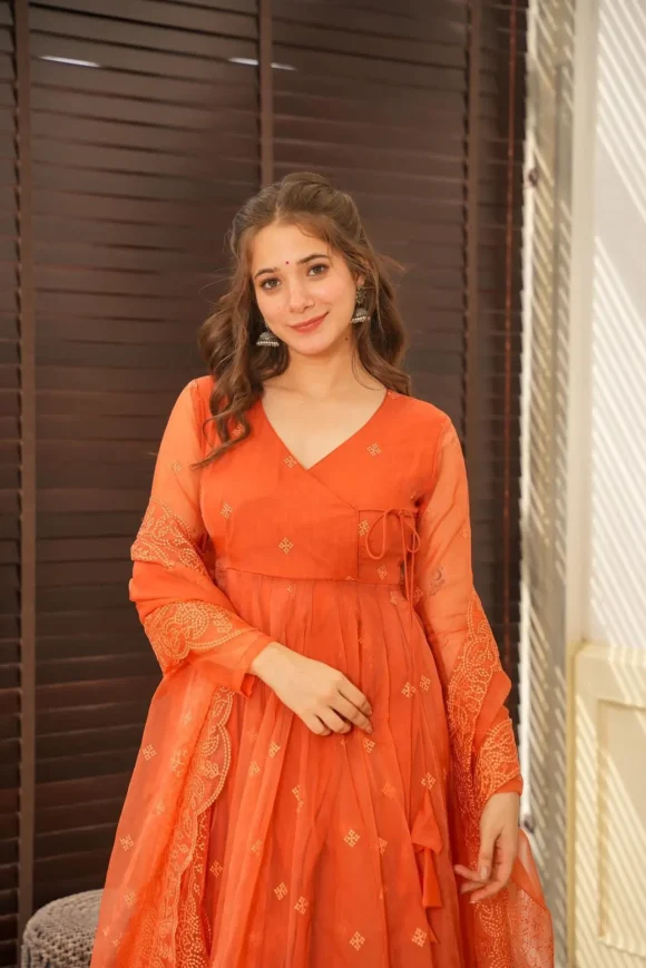 Embry organza suit set - Image 3