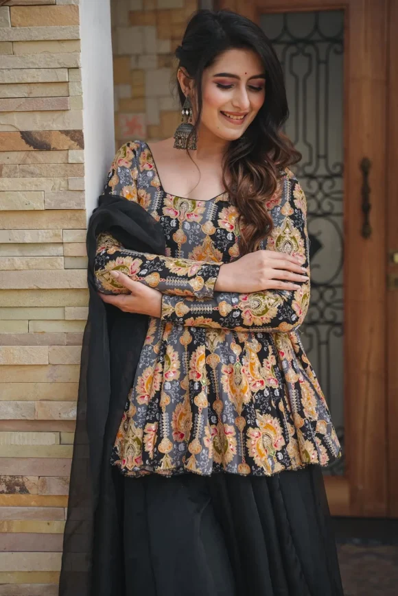 IDHITRI BLACK KURTA-PALAZZO SET - Image 3