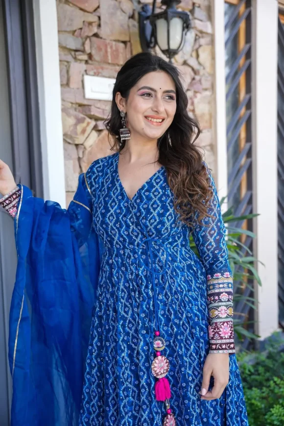 Jasmine blue embroidered georgette suit set - Image 3