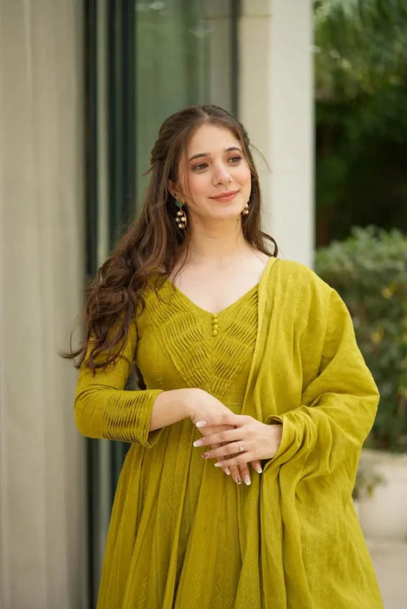 Kairavi mustard suit set - Image 3