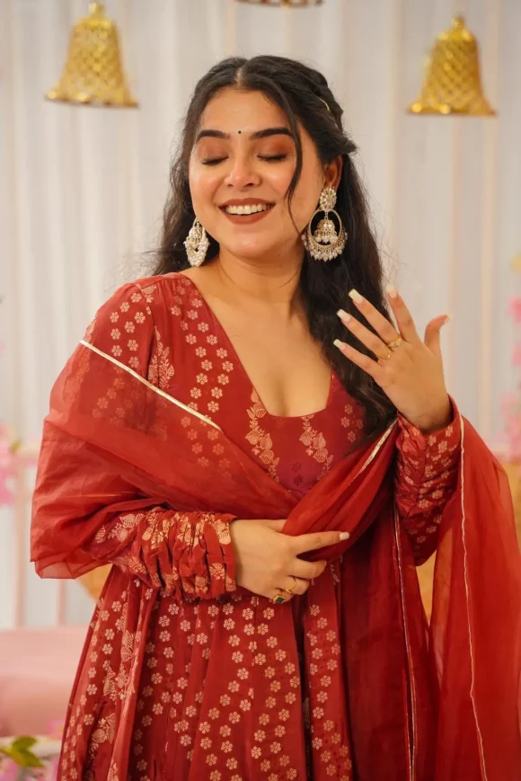 Maharani Blush suit set - Image 3