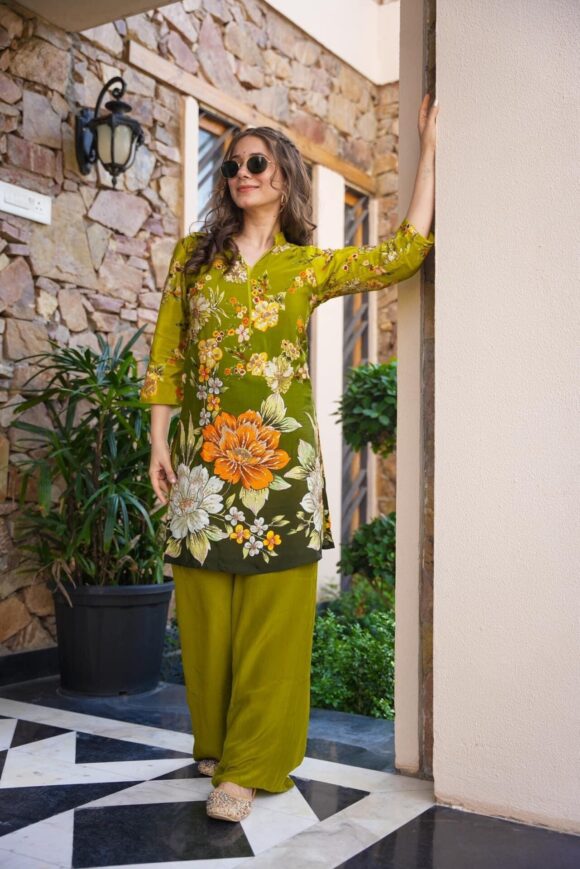 HAZEL GREEN EMBROIDERED SET - Image 4