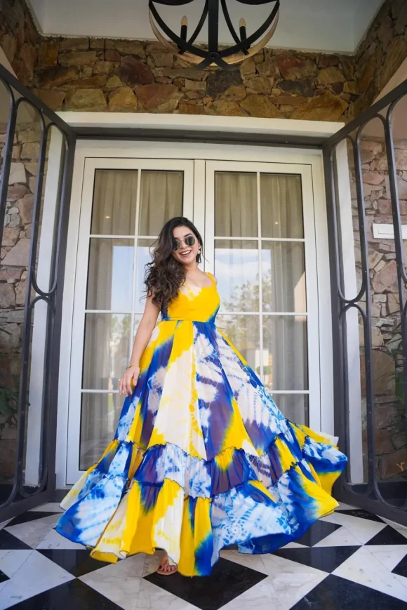 Nisha organza shaded dress - Image 4