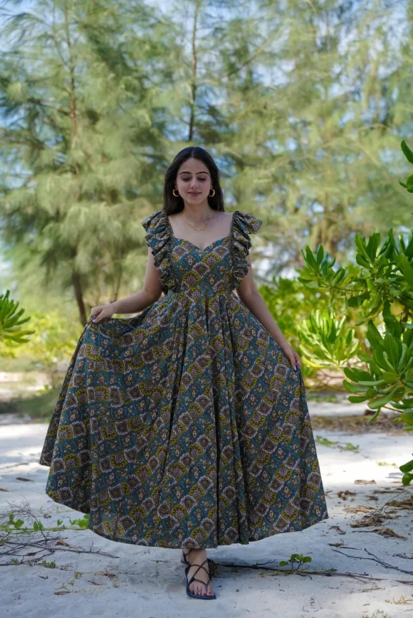 Silvie cotton frilled dress - Image 4