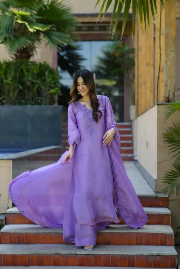 Lavender Lustre cosmos suit set - Image 4