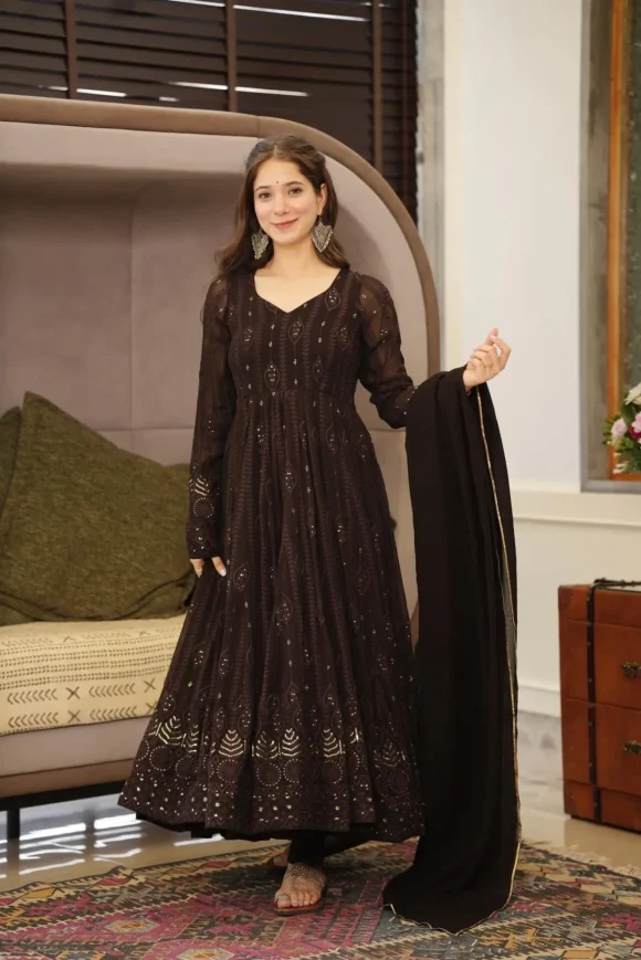 Brown Embroidered Georgette Suit Set - Image 4