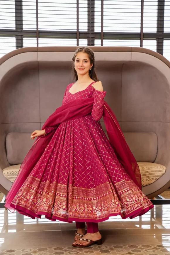 AASHIRYA GEORGETTE EMBROIDERED SUIT SET - Image 4
