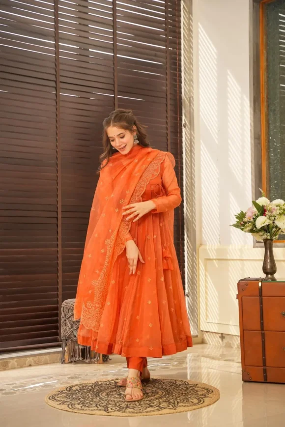 Embry organza suit set - Image 4