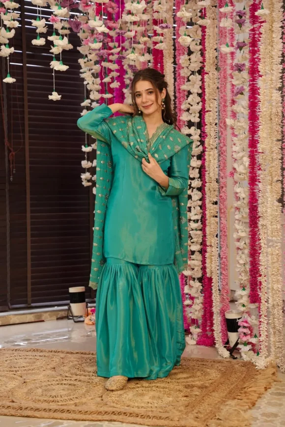 Gulnar green sharara set - Image 4