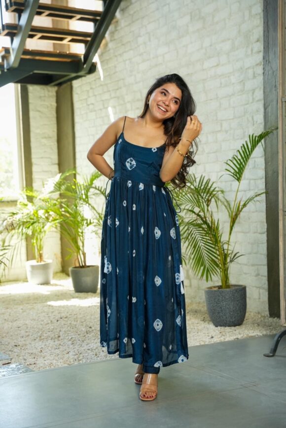 Deep Blue Serenity Kurta Set - Image 4