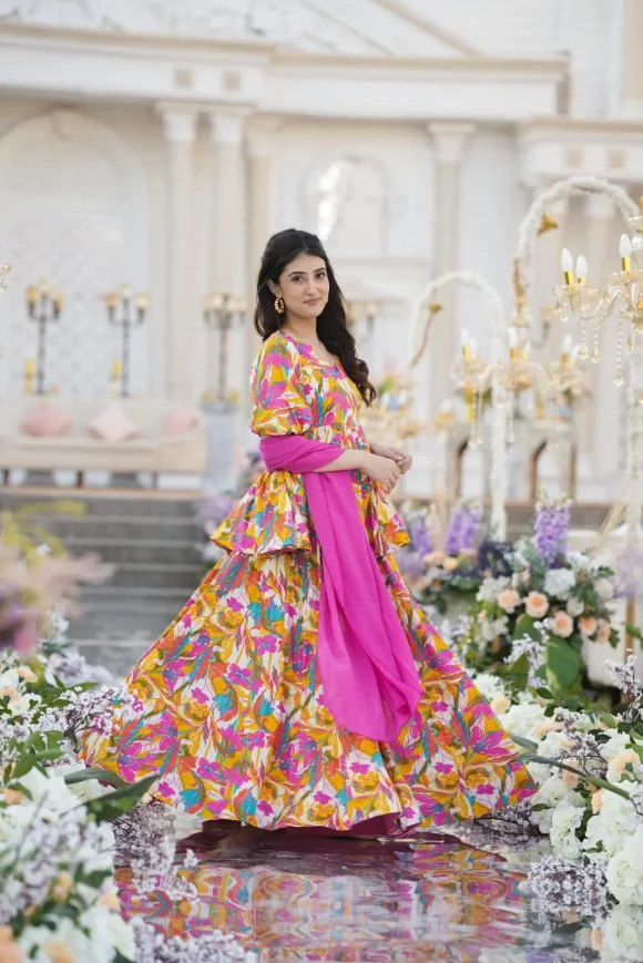 Martha rayon kurta-palazzo set - Image 4