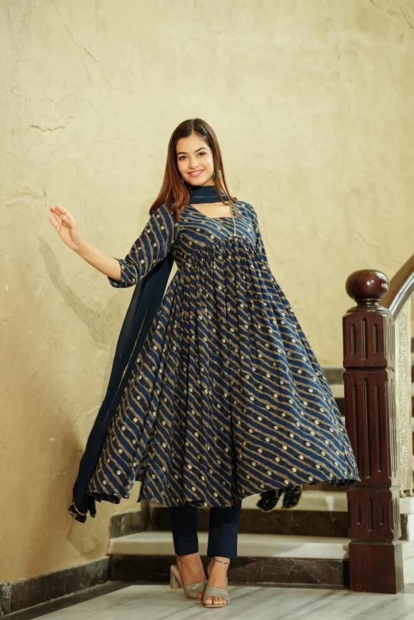 Mirage rayon suit set - Image 4