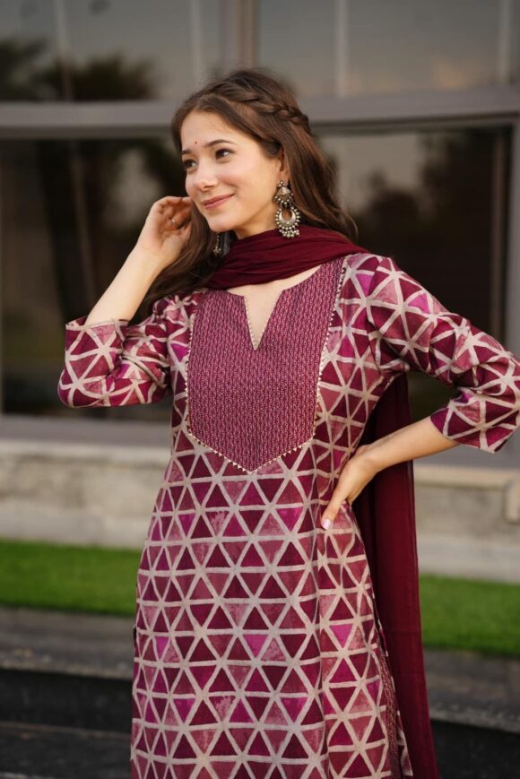 Farisa muslin suit set - Image 5