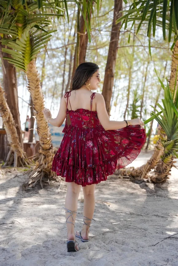 Charming chinon short dress - Image 5