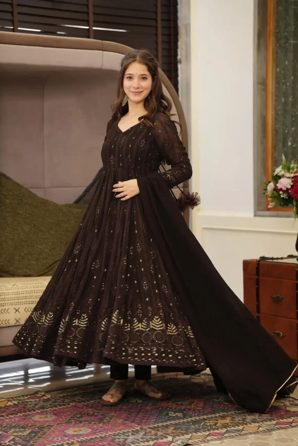 Brown Embroidered Georgette Suit Set - Image 5