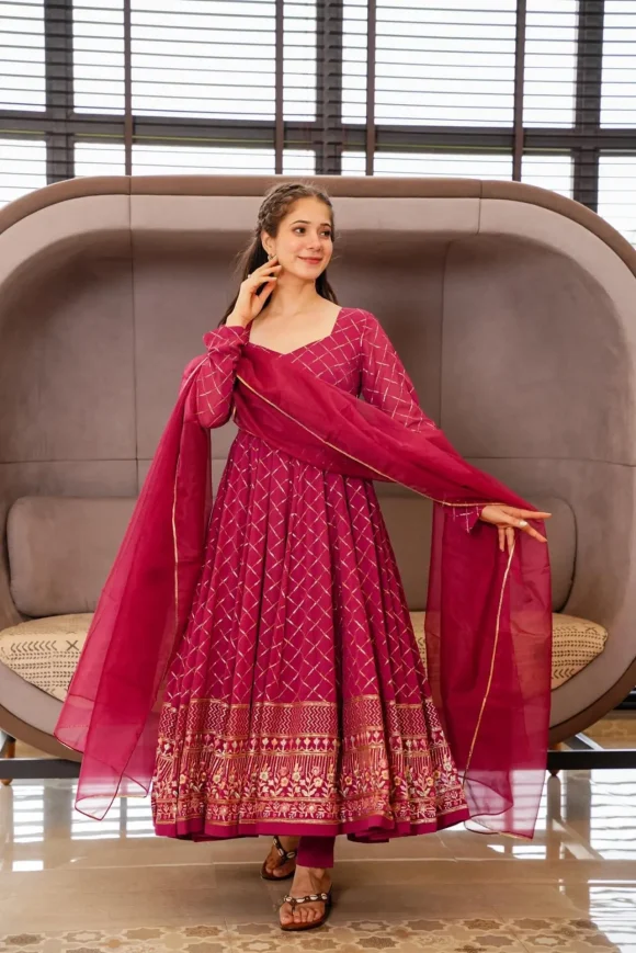 AASHIRYA GEORGETTE EMBROIDERED SUIT SET - Image 5