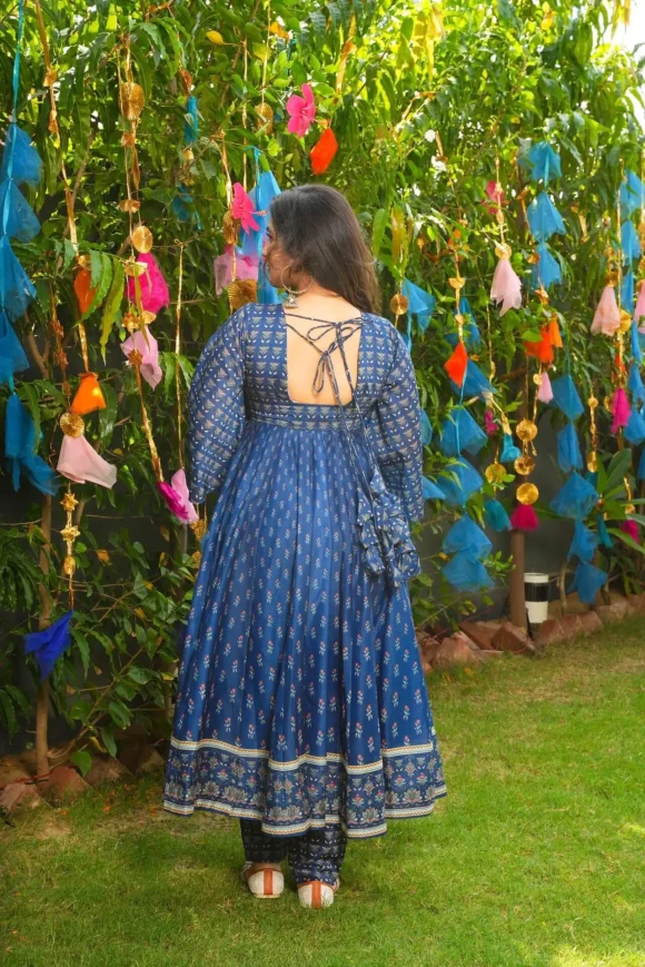 Jignasa blue chanderi suit set - Image 5