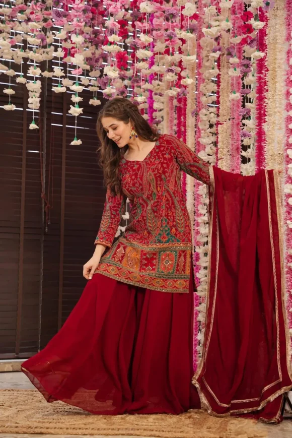Juliet embroidered suit set - Image 5