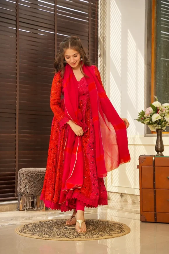 Madison bright suit set - Image 5