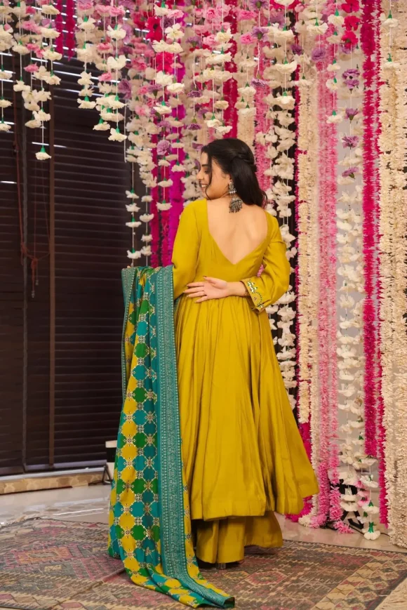 Jeevika muslin suit set - Image 6