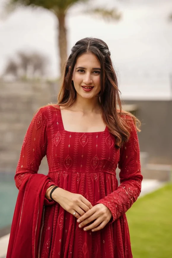Maroon embroidered georgette suit set - Image 6