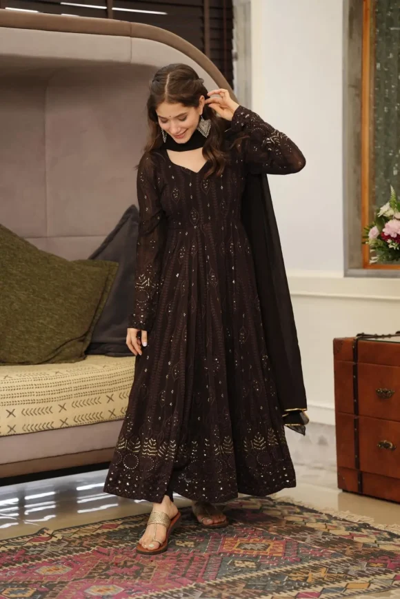 Brown Embroidered Georgette Suit Set - Image 7