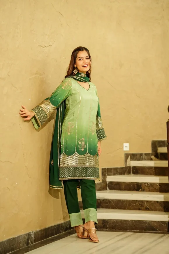Green Paradise Short kurta set - Image 7