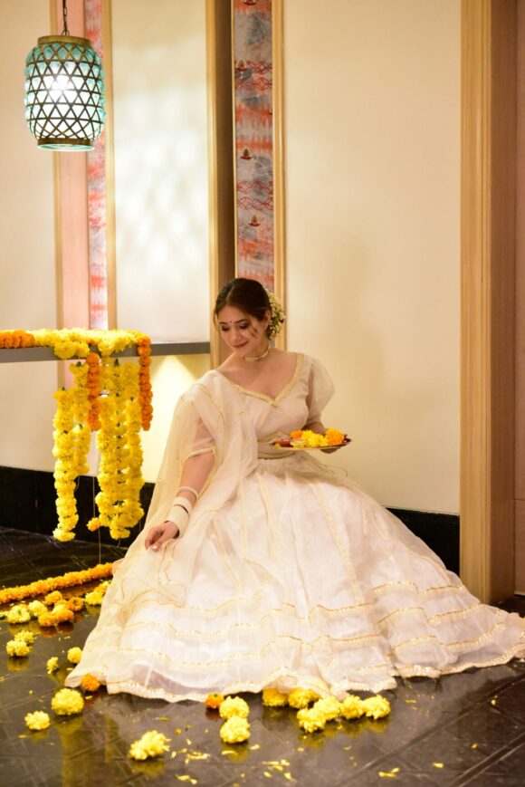 Nooraniyat white organza lehenga - Image 4