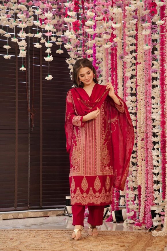 Quiet Elegance Suit Set - Image 2