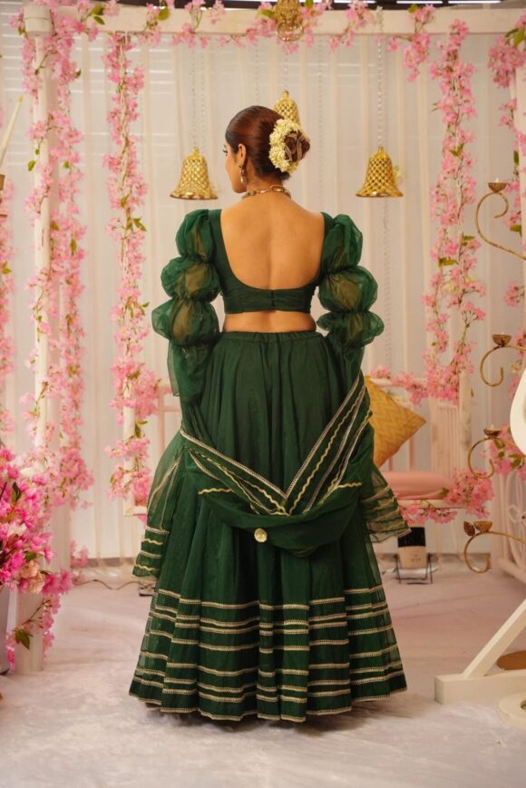 Royal green organza lehenga set - Image 3