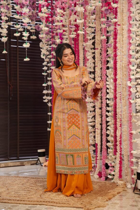 Sunset aura heavy embroidered suit set - Image 5
