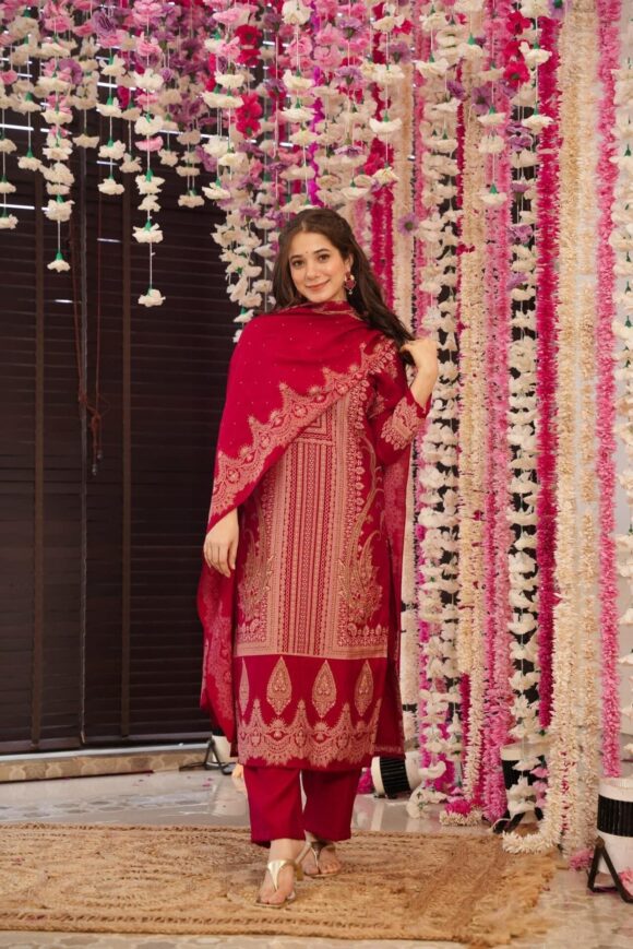 Quiet Elegance Suit Set - Image 4