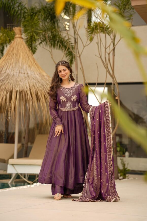 Ishani cosmos suit set - Image 2