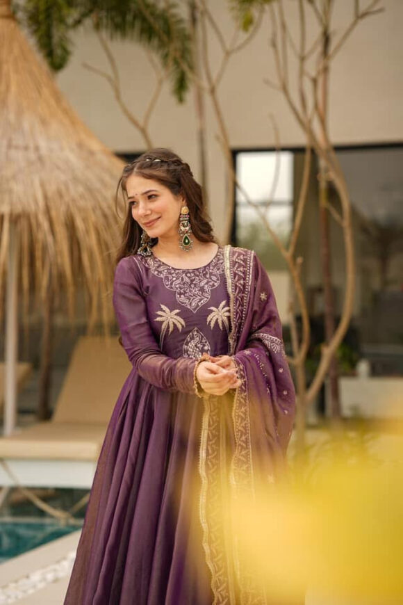 Ishani cosmos suit set - Image 6