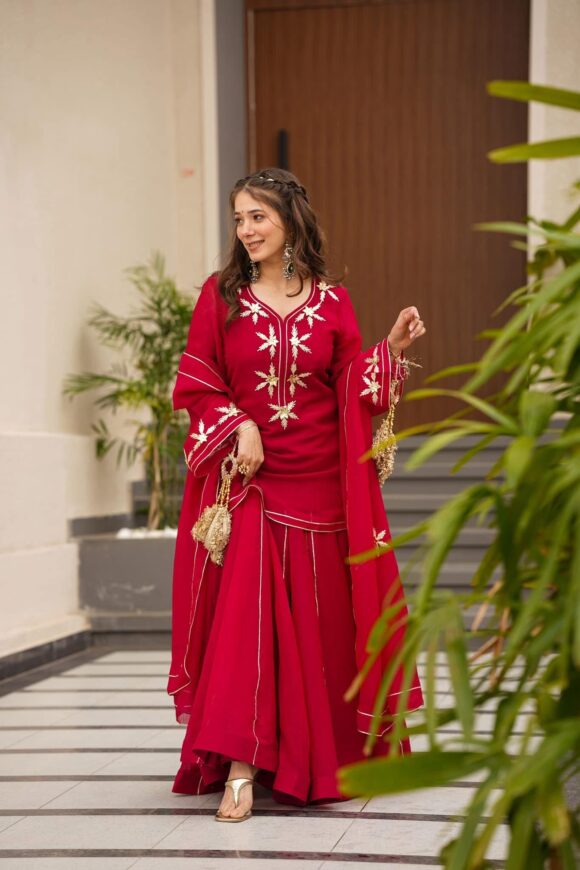Heavenly aura kurta palazzo set - Image 2