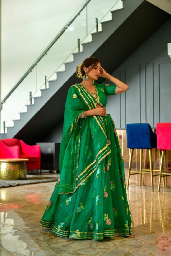 Aisha green organza lehenga choli set - Image 7
